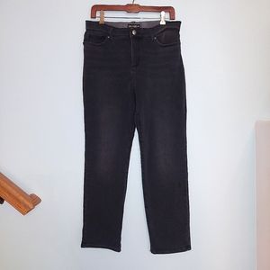 Lee mid-rise straight-leg jeans, petite